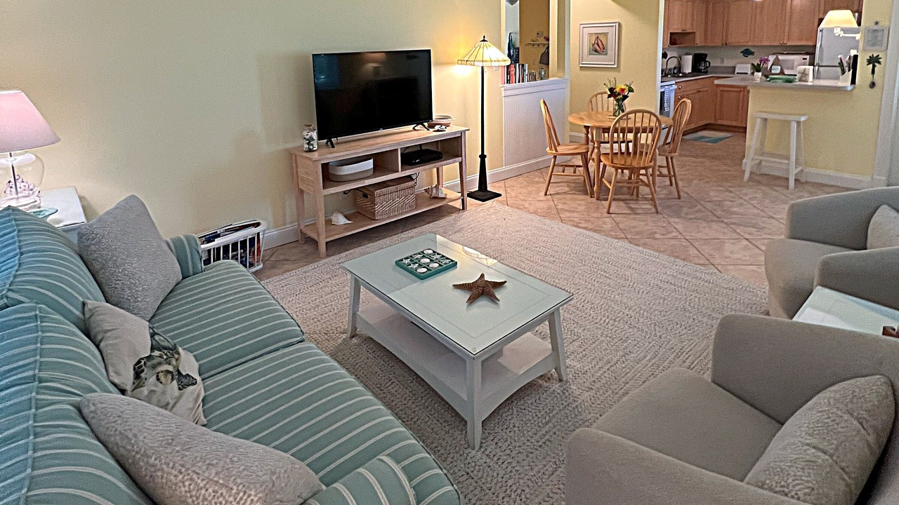 Photo of Livingroom in Juno Beach