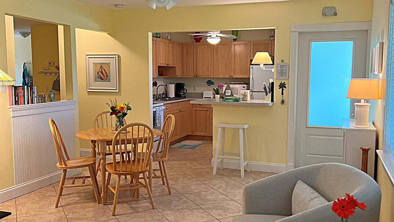 Photo of Livingroom in Juno Beach