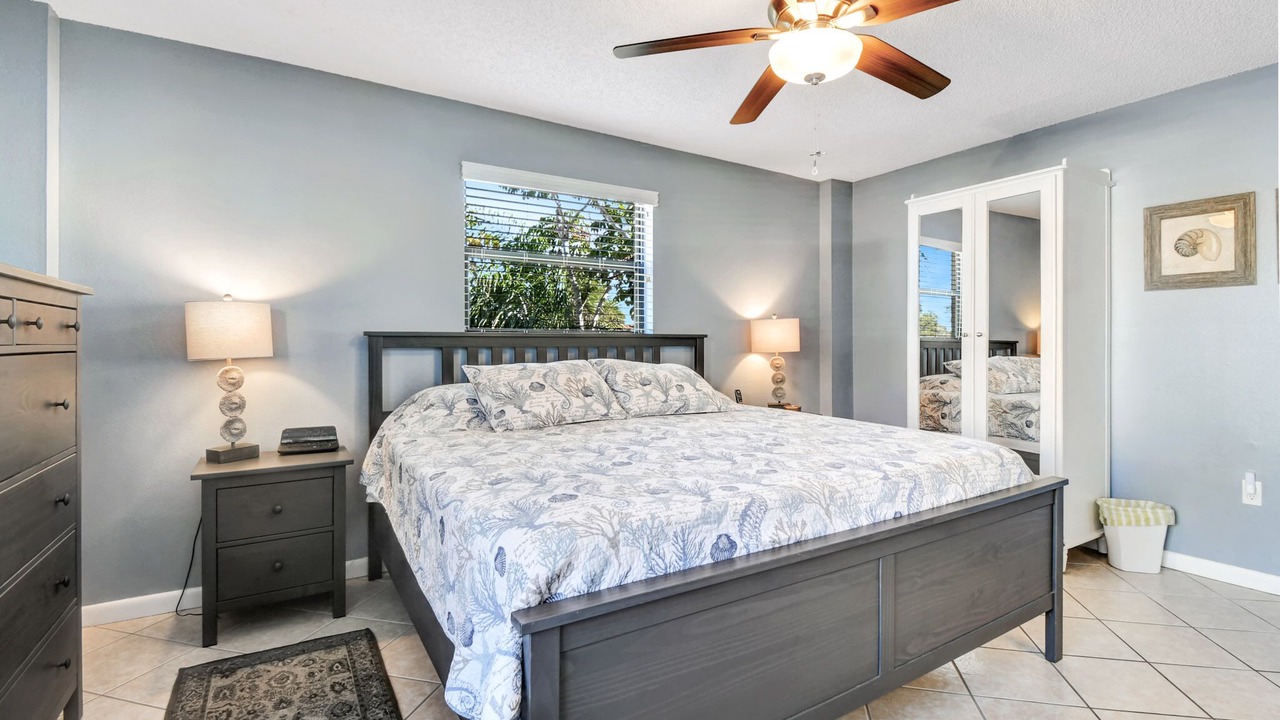Photo of Bedroom in Madeira Beach
