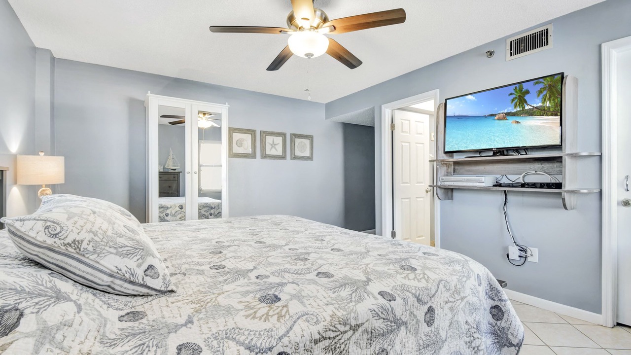 Photo of Bedroom in Madeira Beach
