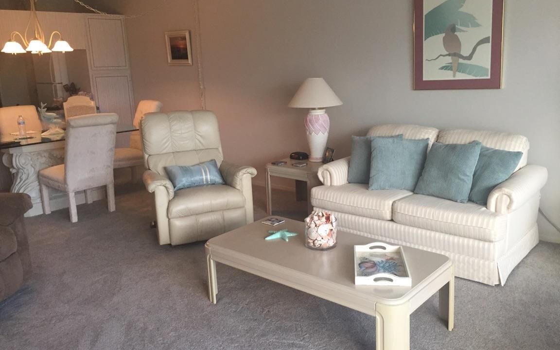 Photo of Livingroom in Isles of Capri