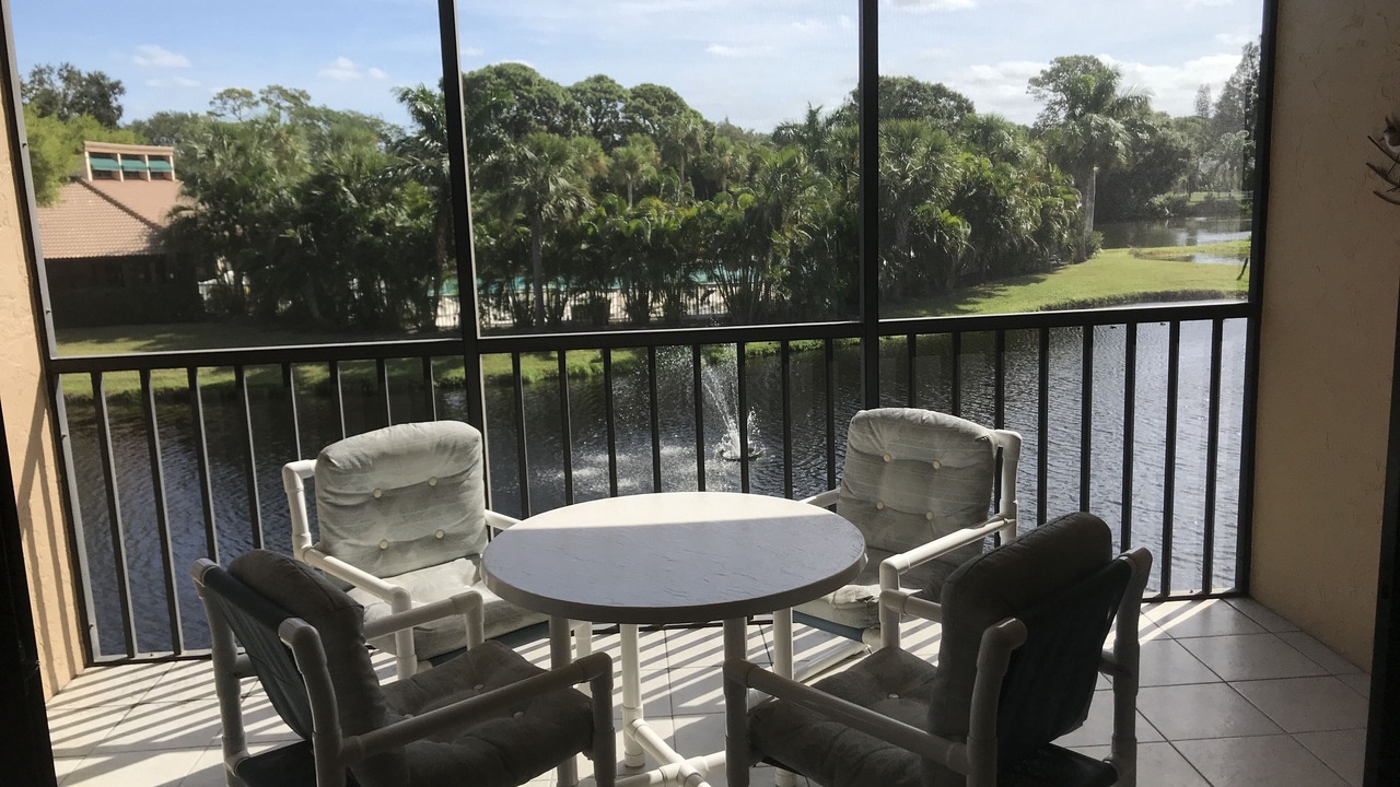 Photo of Outdoor in Gulf Gate Estates