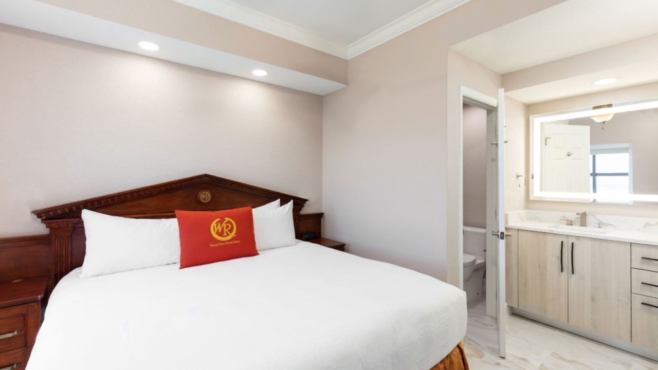 Photo of Bedroom in Florida Center