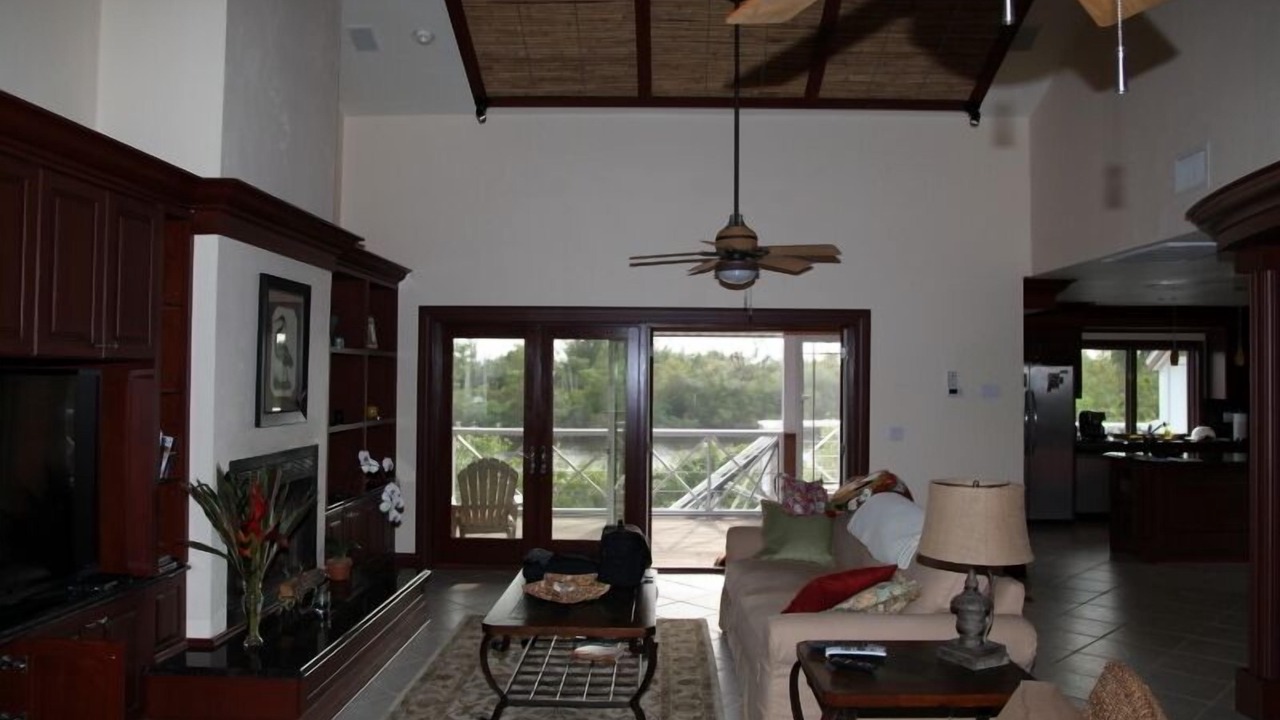 Photo of Outdoor in Dinkins Bayou