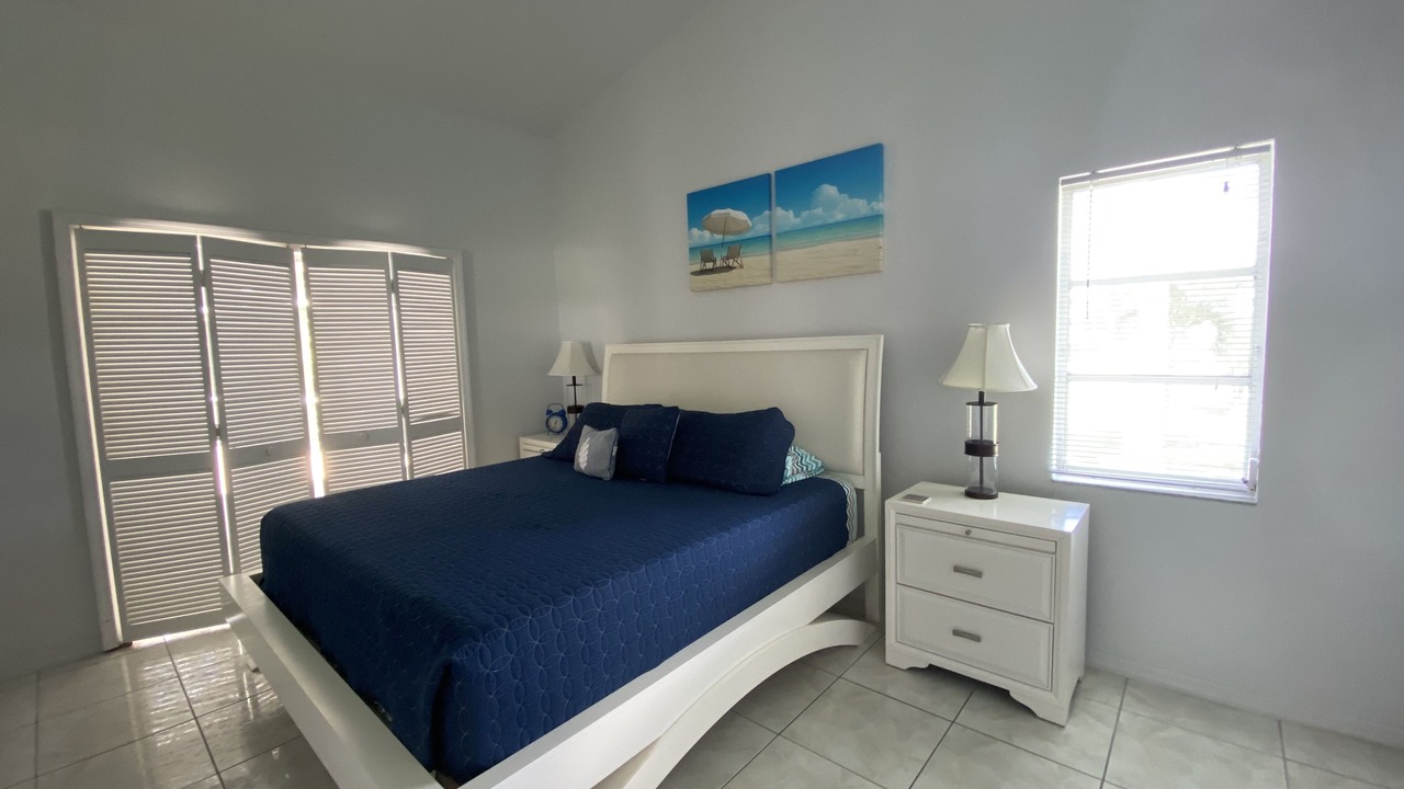 Photo of Bedroom in Pelican