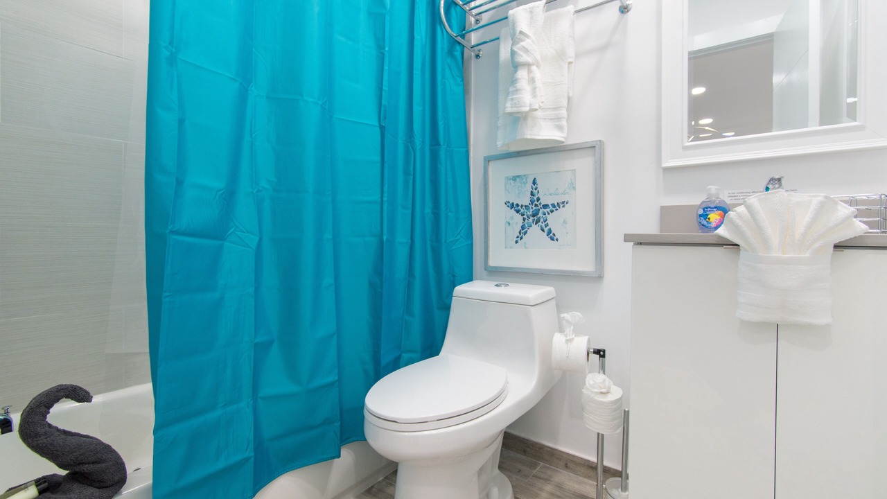 Photo of Bathroom in Hollywood