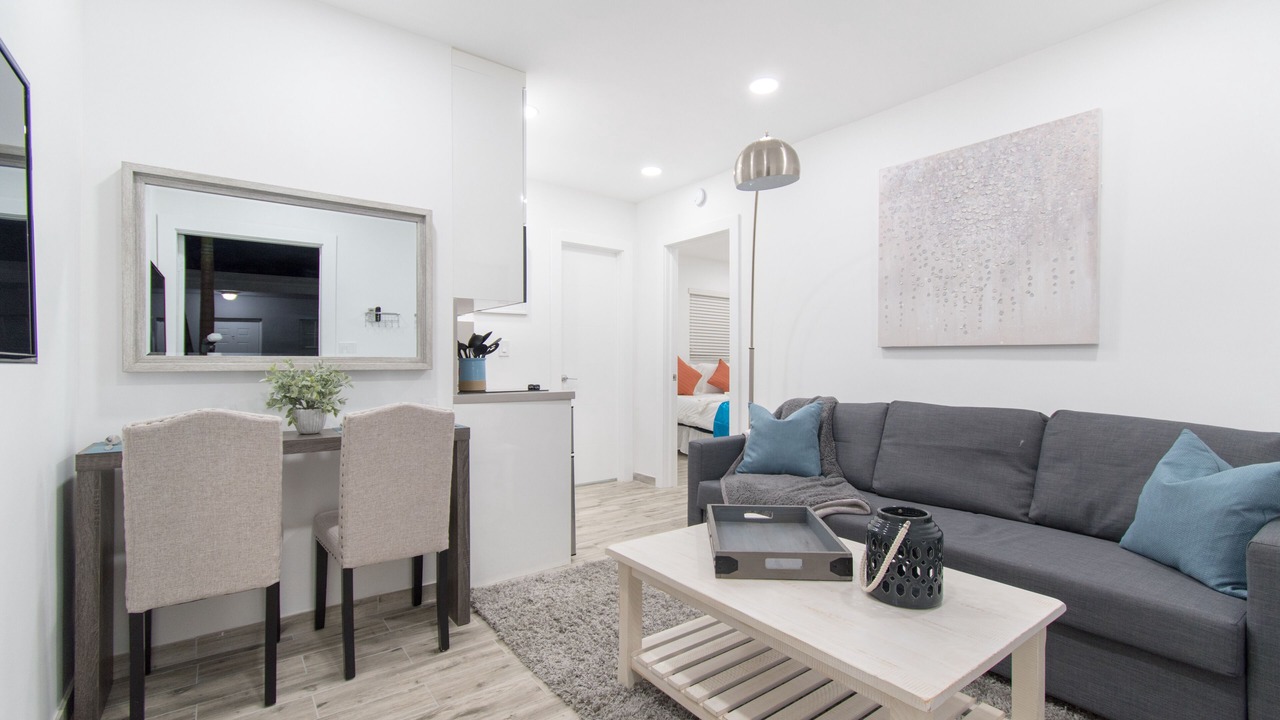 Photo of Livingroom in Hollywood