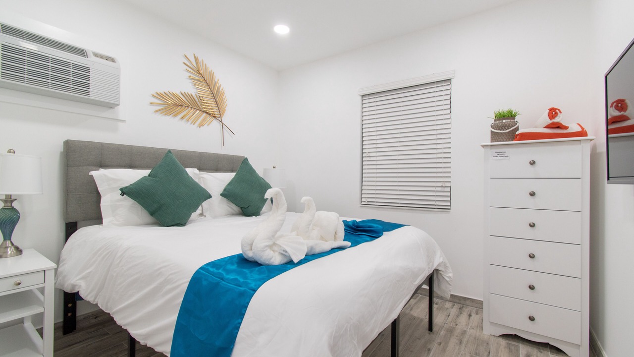 Photo of Bedroom in Hollywood