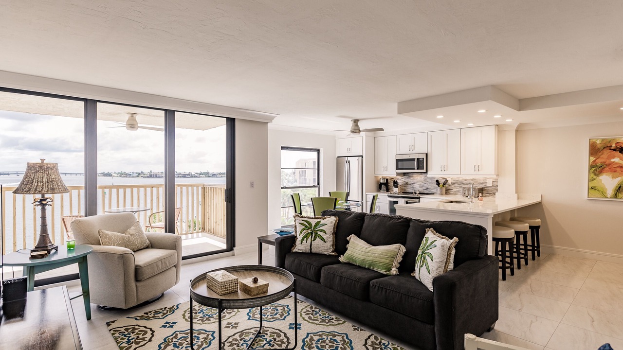 Photo of Livingroom in Marco Island
