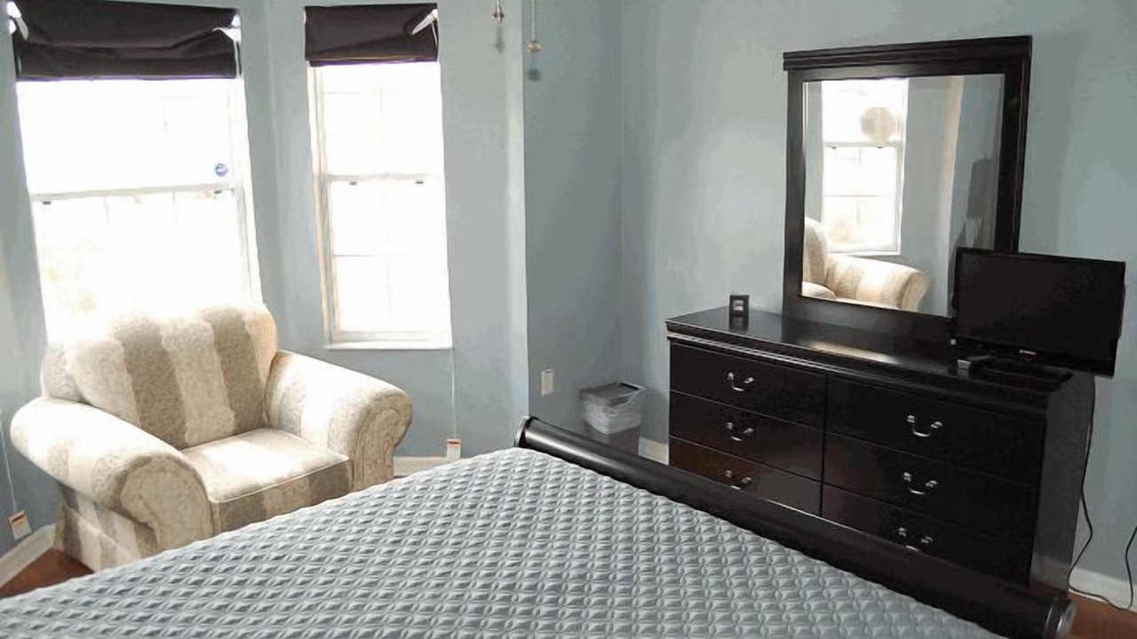 Photo of Bedroom in Westbury