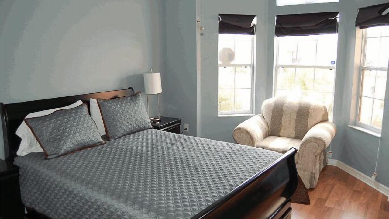 Photo of Bedroom in Westbury