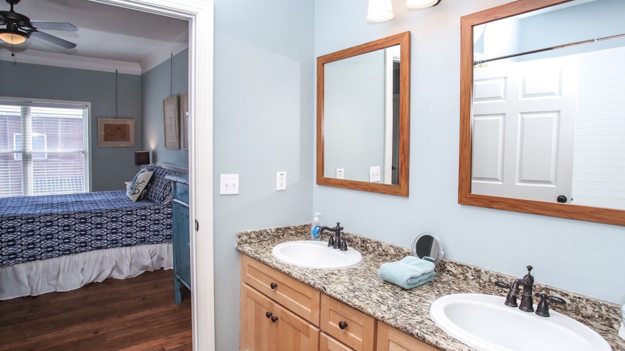 Photo of Bathroom in Historic Downtown Apalachicola