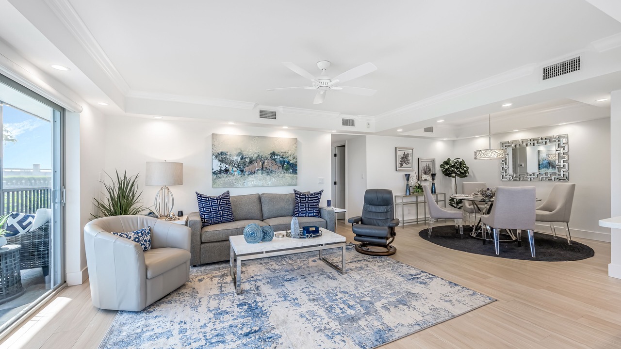 Photo of Livingroom in Moorings