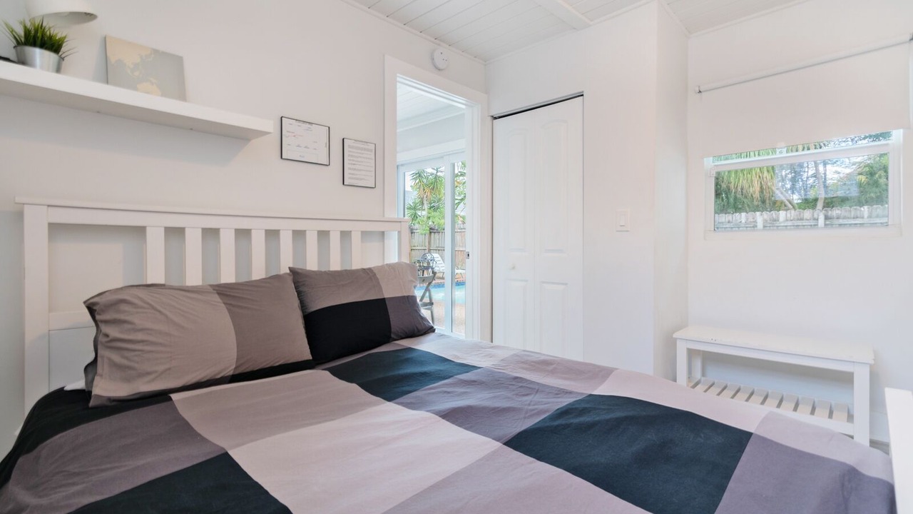 Photo of Bedroom in Harbordale