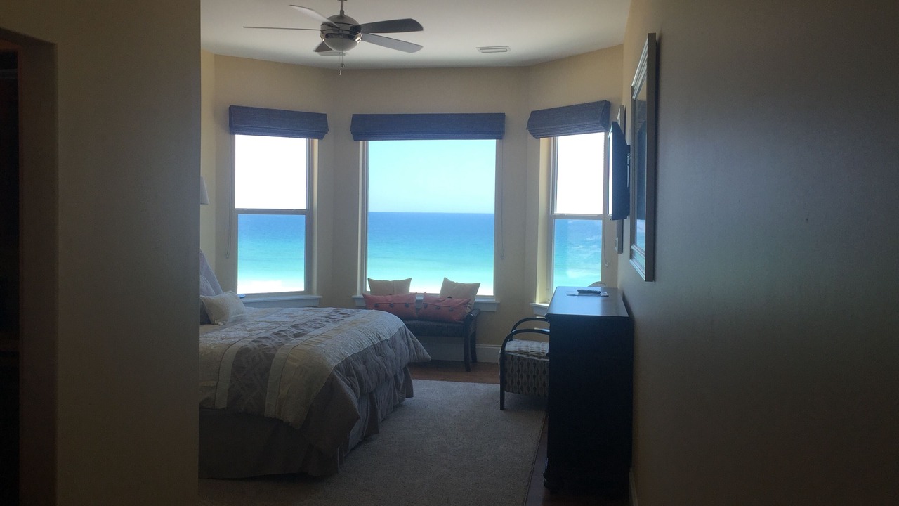 Photo of Bedroom in Navarre Beach