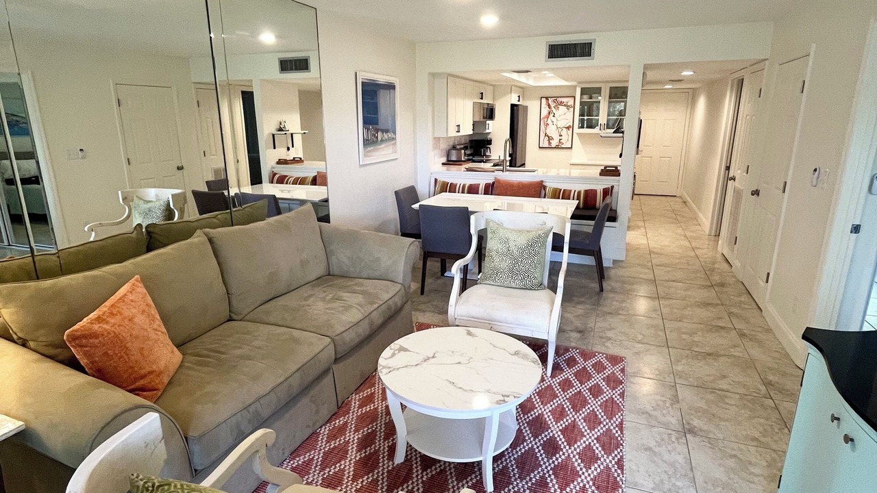 Photo of Livingroom in Park Shore