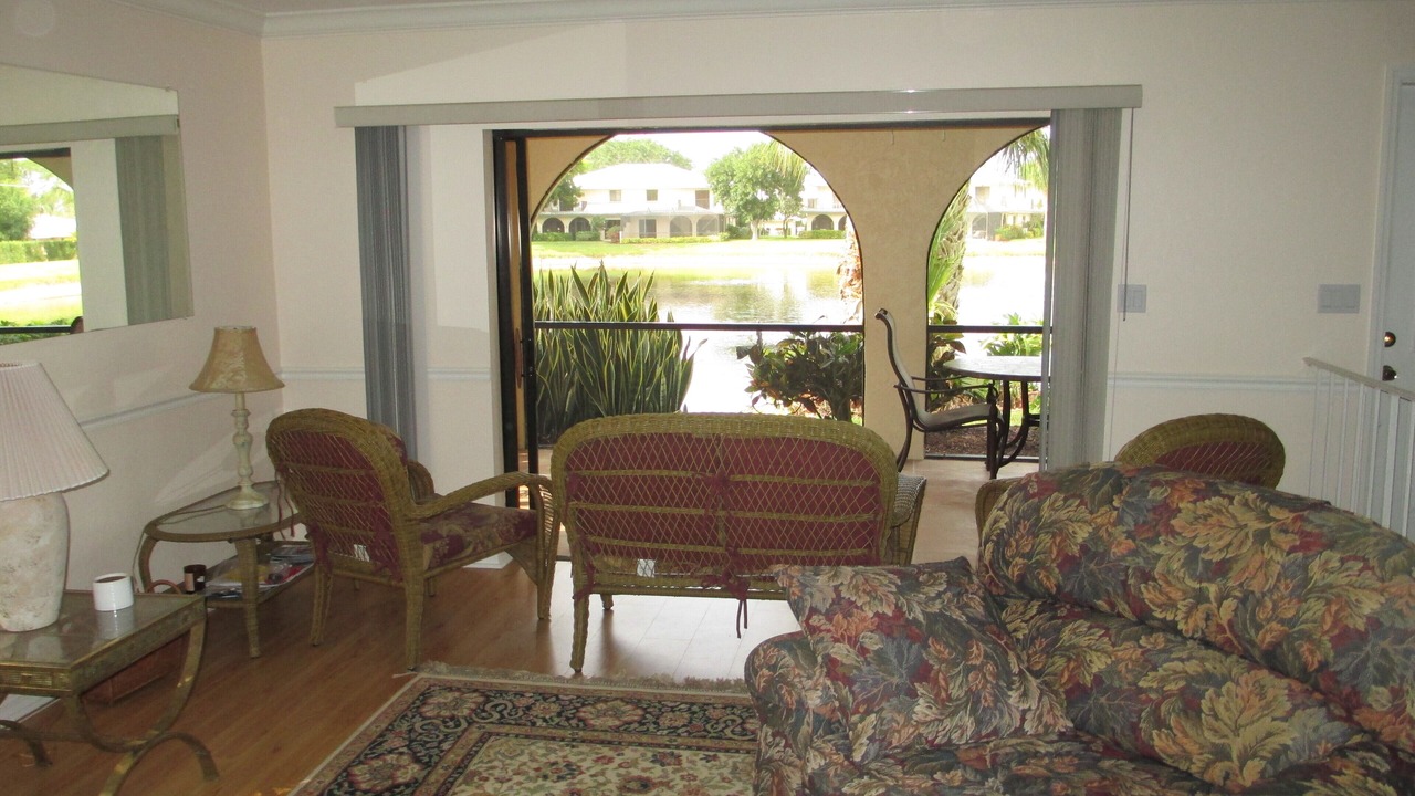 Photo of Livingroom in Bonita Springs