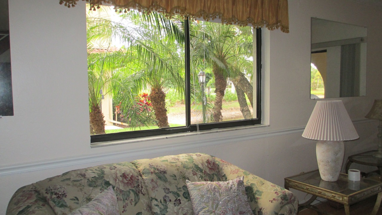 Photo of Livingroom in Bonita Springs