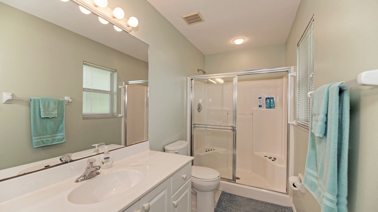 Photo of Bathroom in Venice Gardens