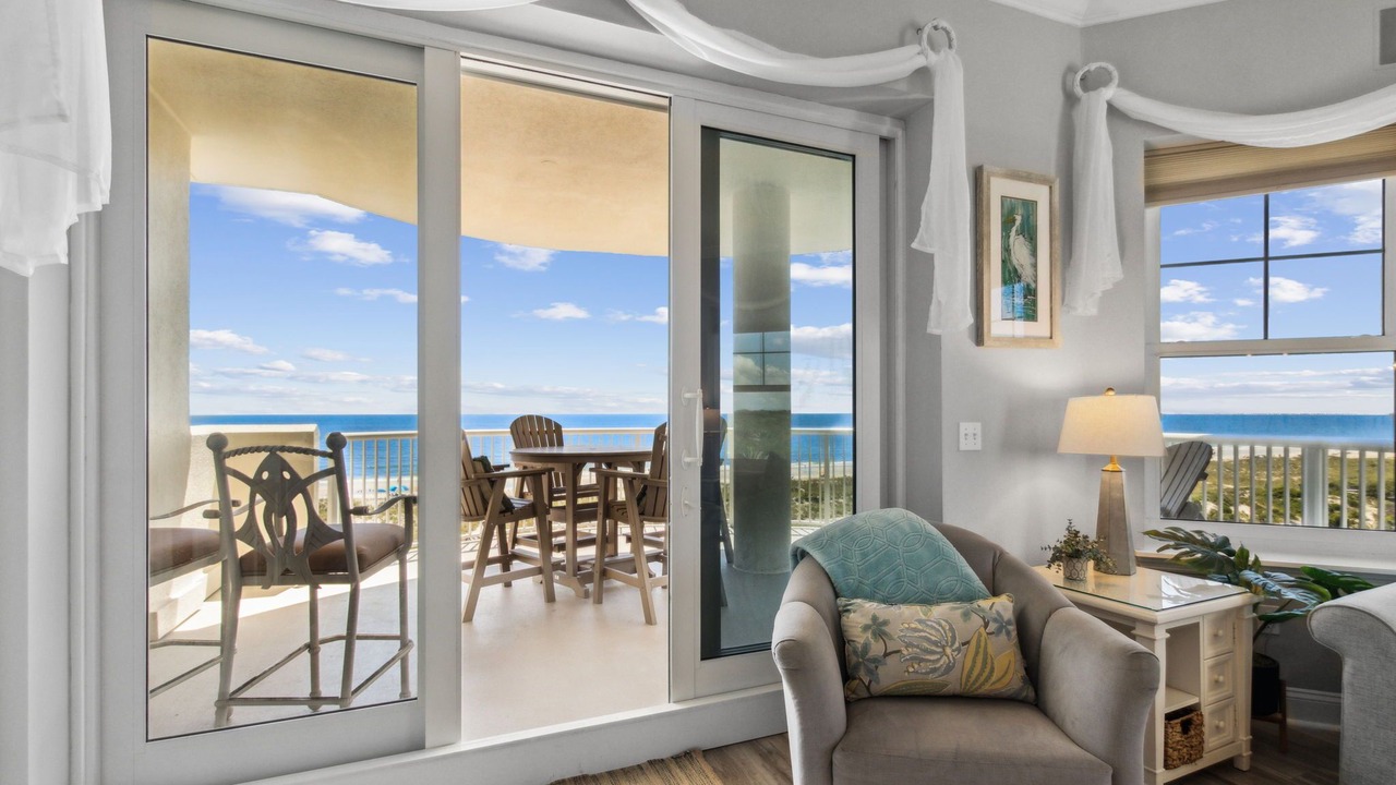 Photo of Livingroom in Amelia City