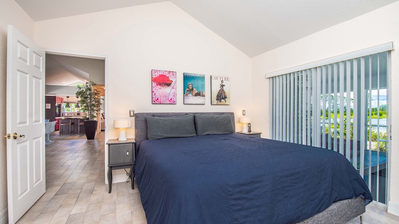 Photo of Bedroom in Groveland