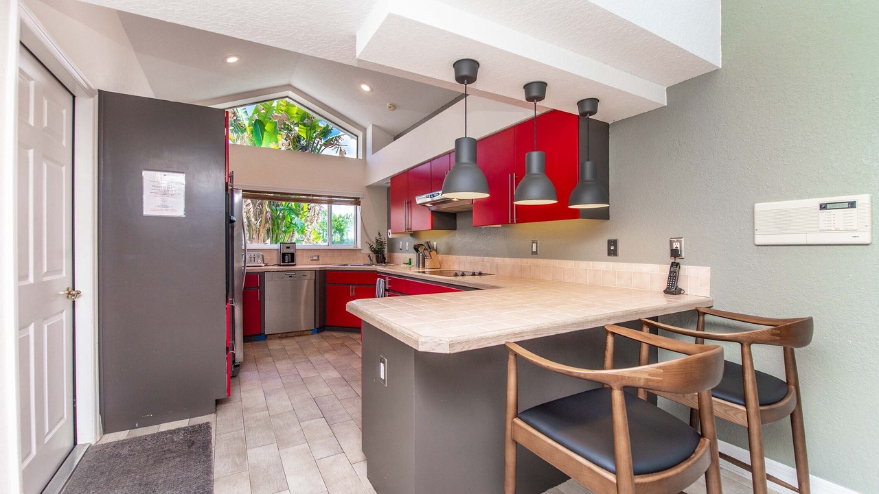 Photo of Kitchen in Groveland