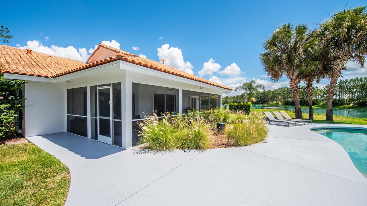 Photo of Outdoor in Groveland