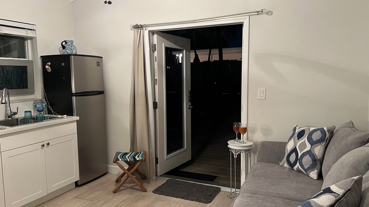 Photo of Livingroom in East Fort Lauderdale