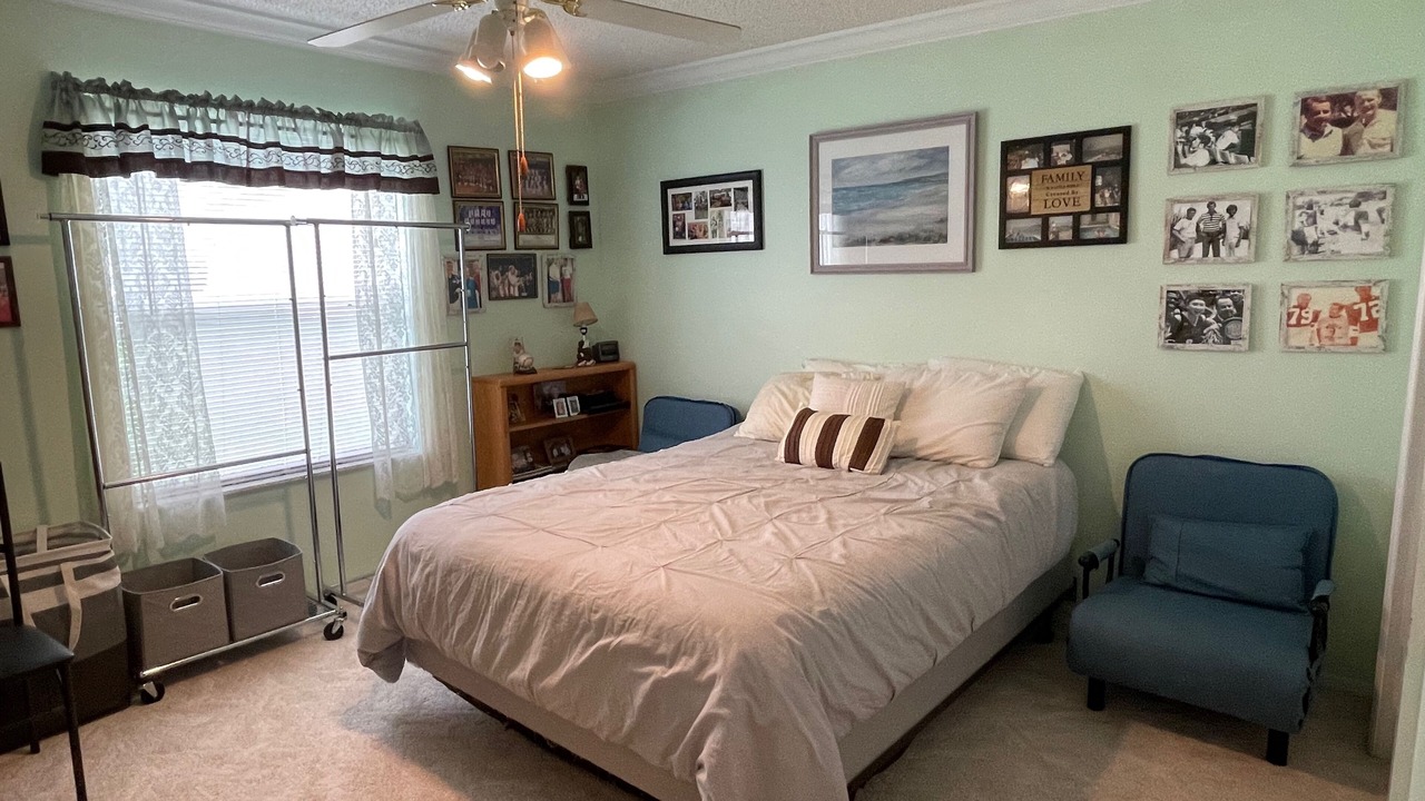 Photo of Bedroom in Lady Lake