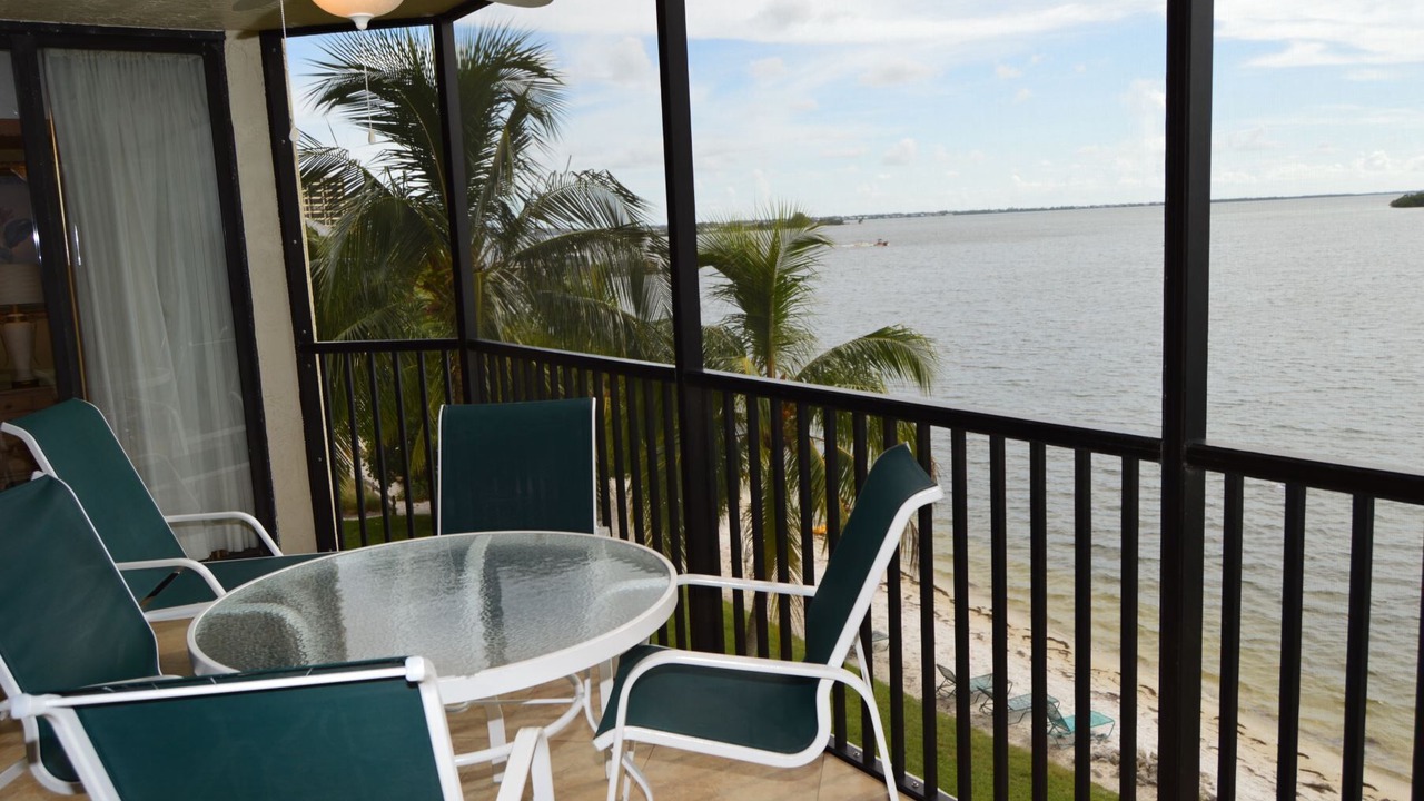 Photo of Patio Balcony in Punta Rassa