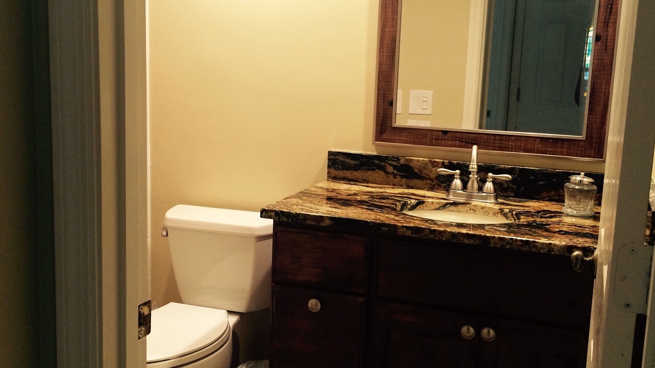 Photo of Bathroom in Plantation