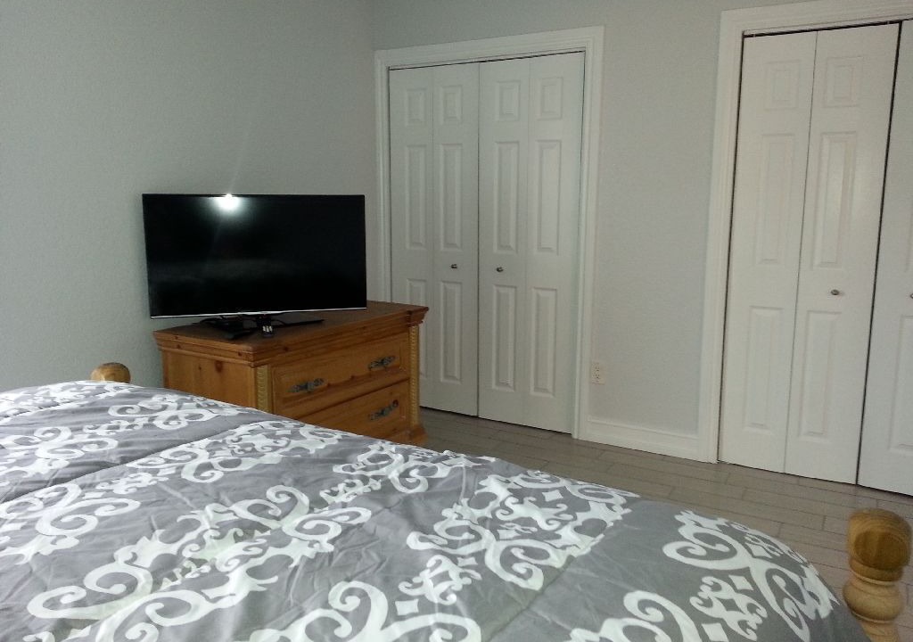 Photo of Bedroom in Gulf Gate Estates