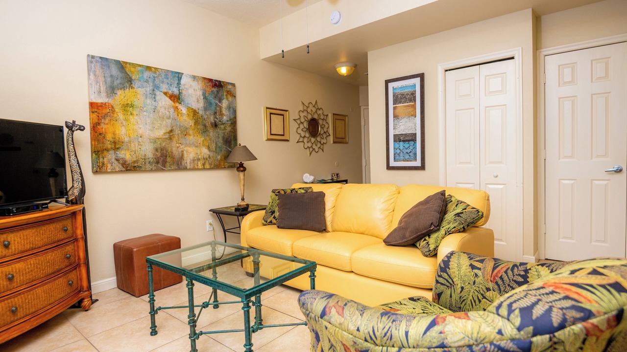 Photo of Livingroom in St. Petersburg - Clearwater