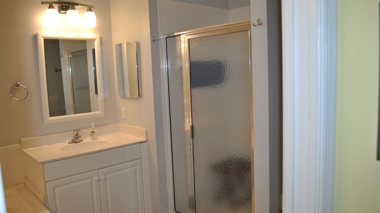 Photo of Bathroom in Naples