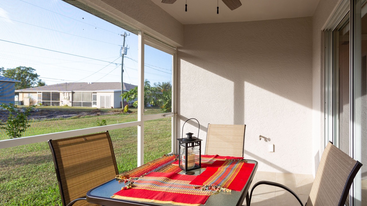 Photo of Outdoor in Pelican