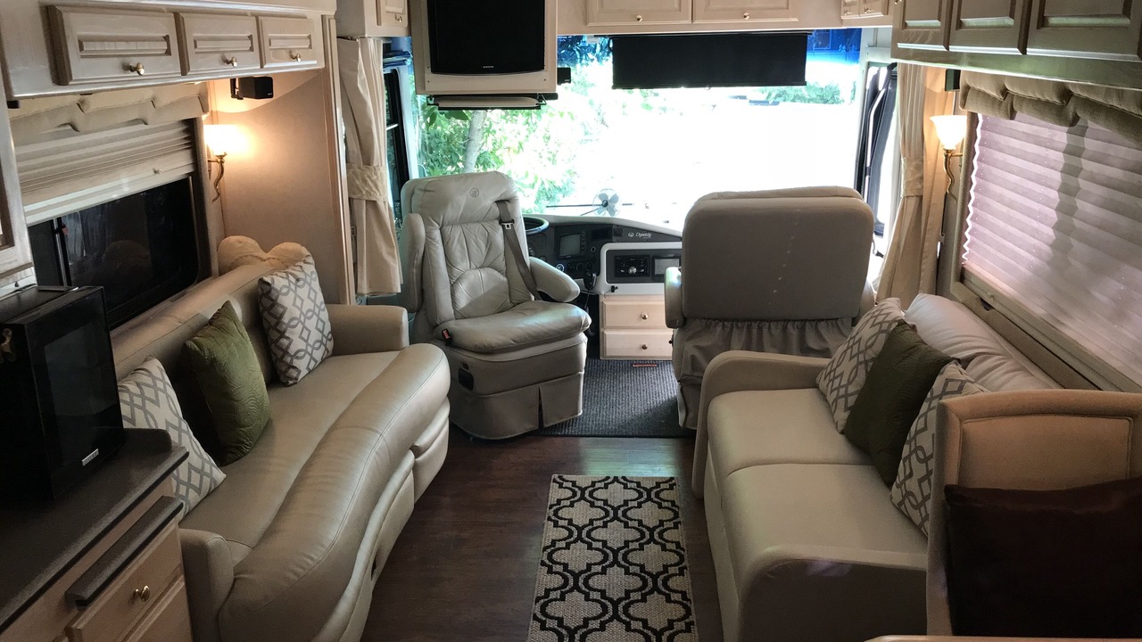 Photo of Livingroom in Ridge Wood Heights