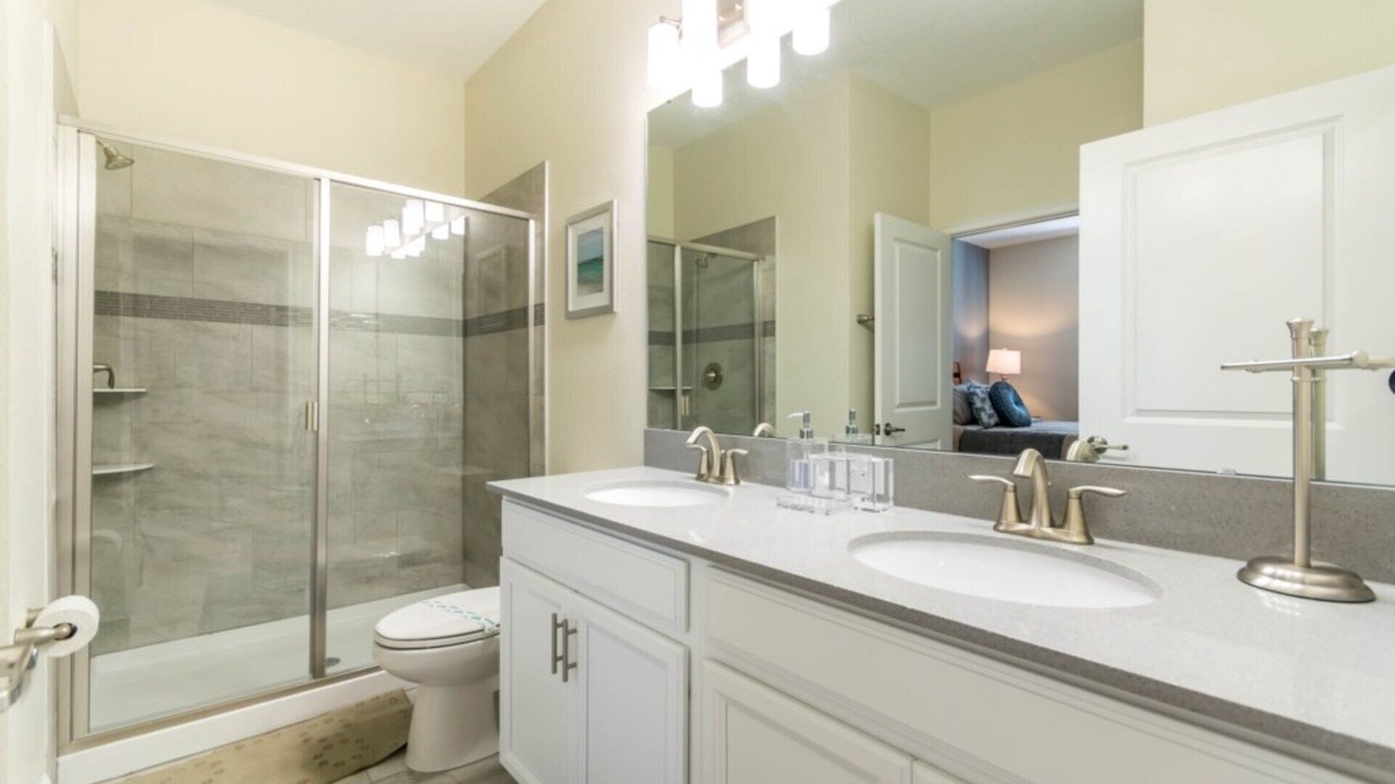 Photo of Bathroom in Davenport