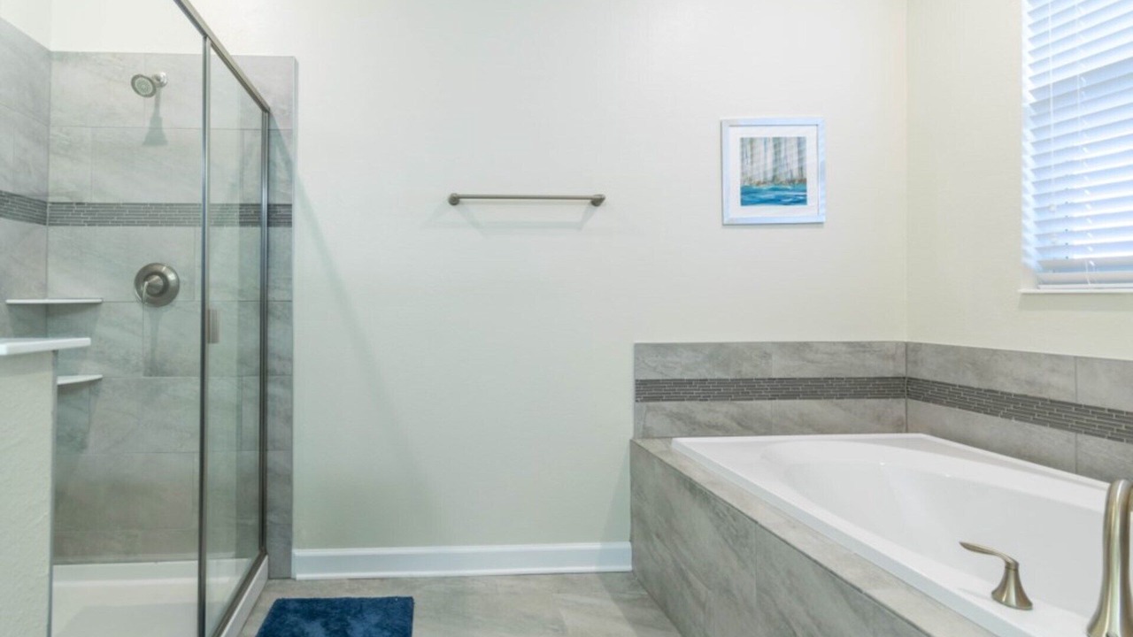 Photo of Bathroom in Davenport