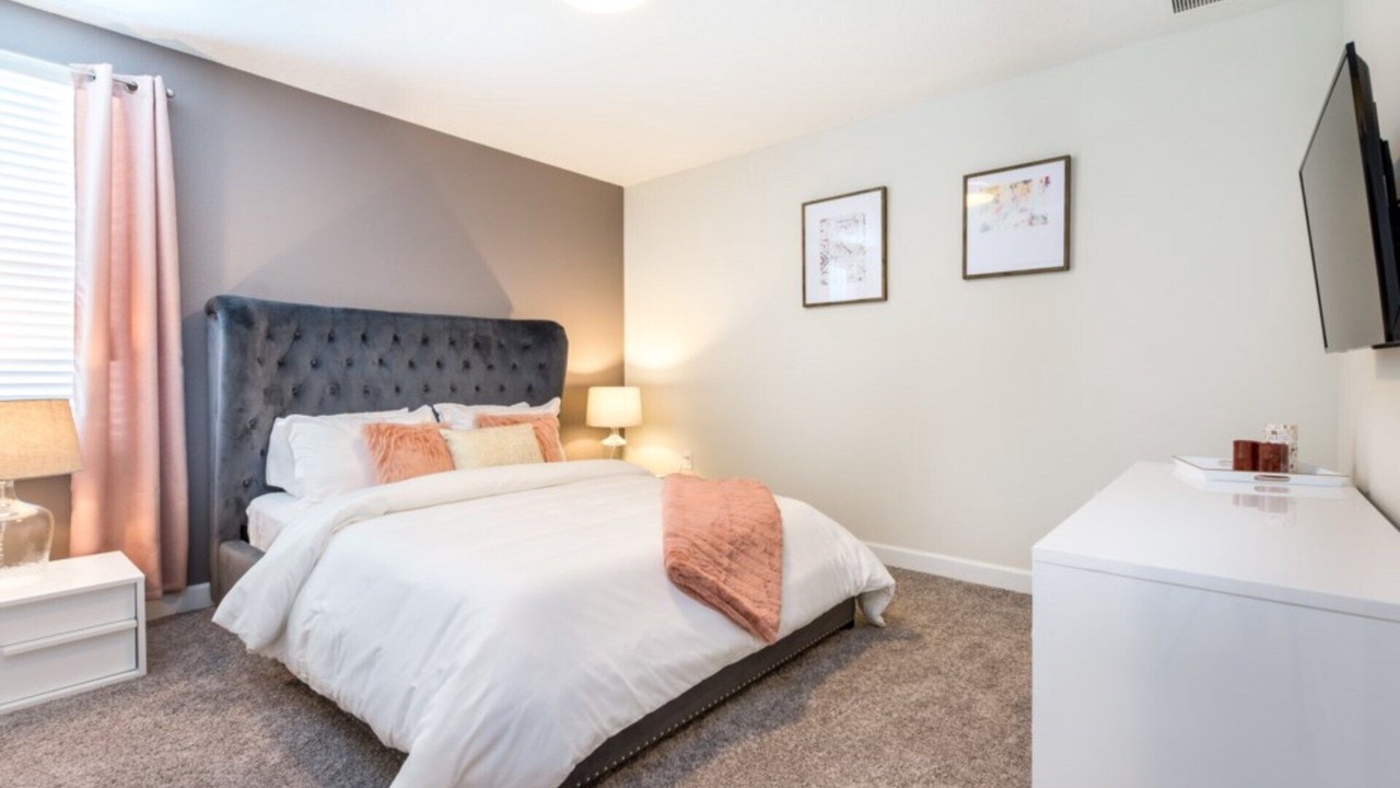 Photo of Bedroom in Davenport