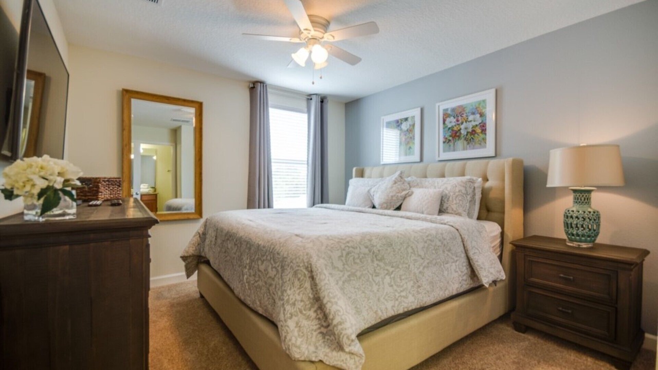 Photo of Bedroom in Davenport