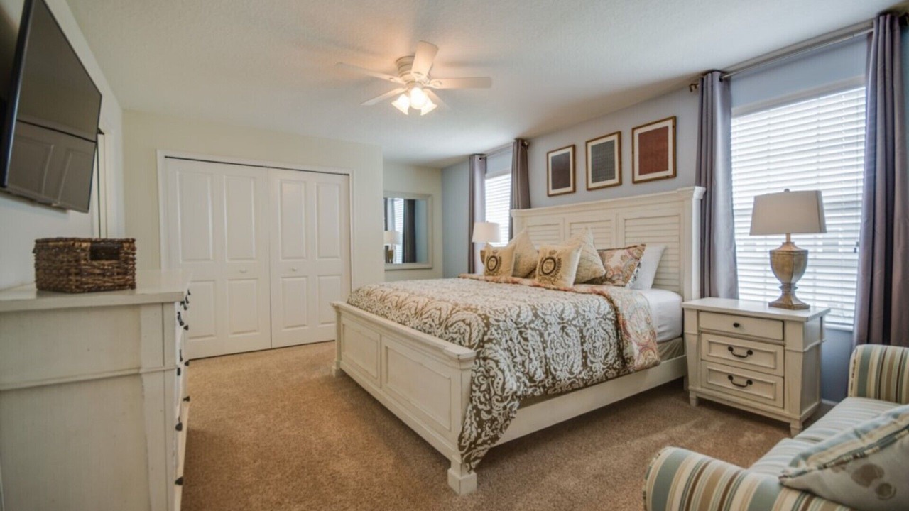 Photo of Bedroom in Davenport