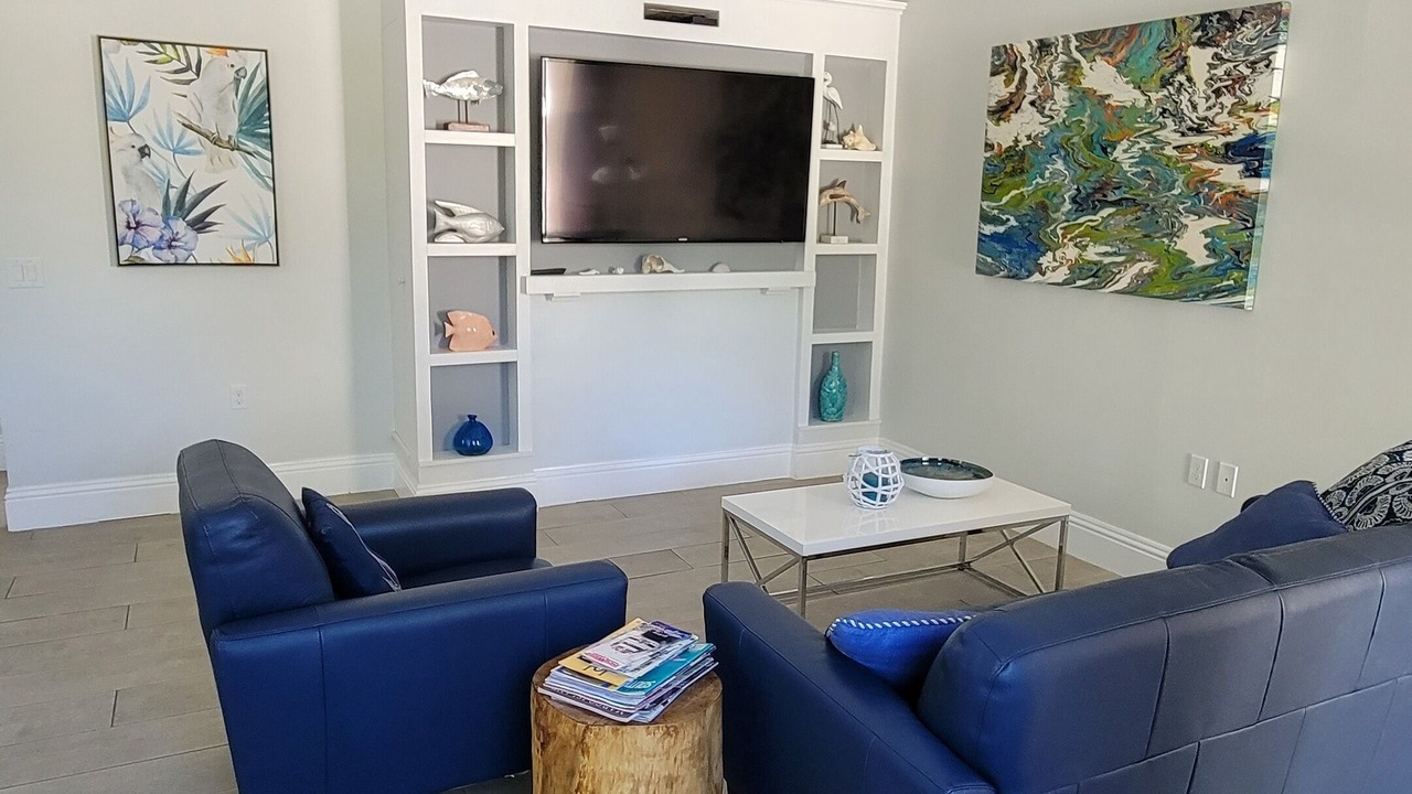 Photo of Livingroom in Oakes Estates