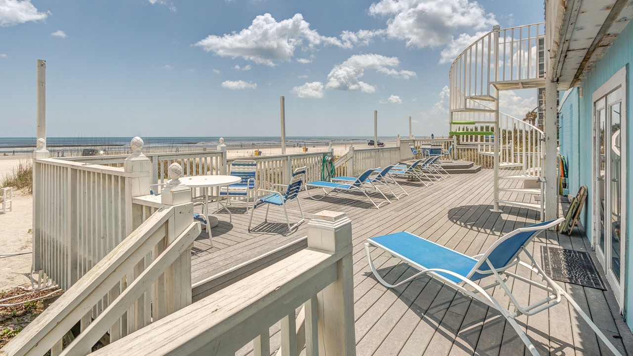 Photo of Others in Boardwalk