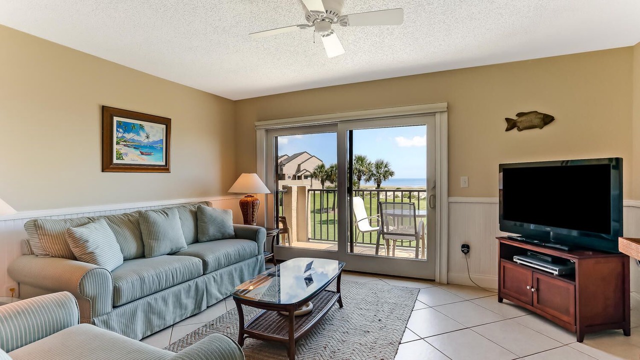 Photo of Livingroom in Amelia City