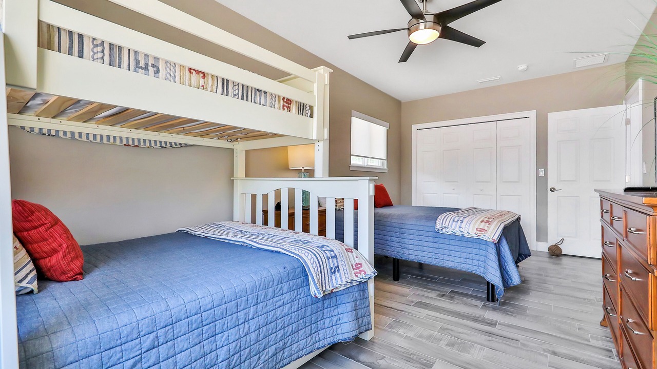 Photo of Bedroom in Ocean View Halifax Estates