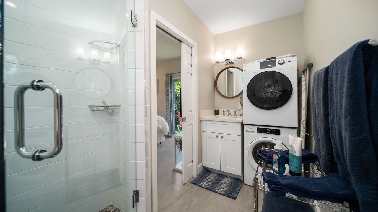 Photo of Bathroom in Lake Ida Shores