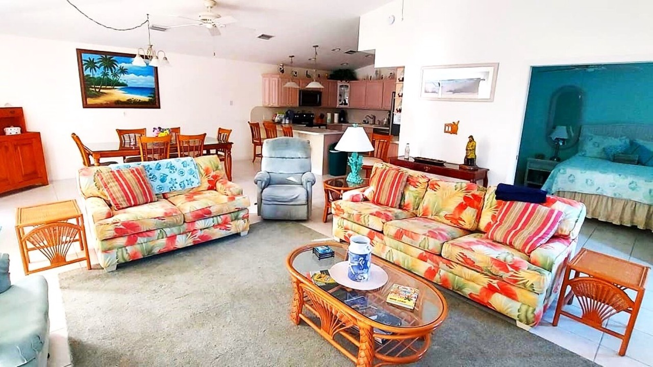 Photo of Livingroom in Key Colony Beach