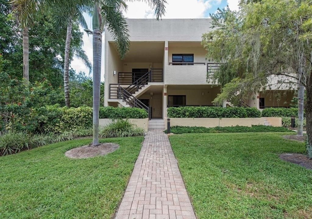 Photo of Outdoor in Pelican Bay