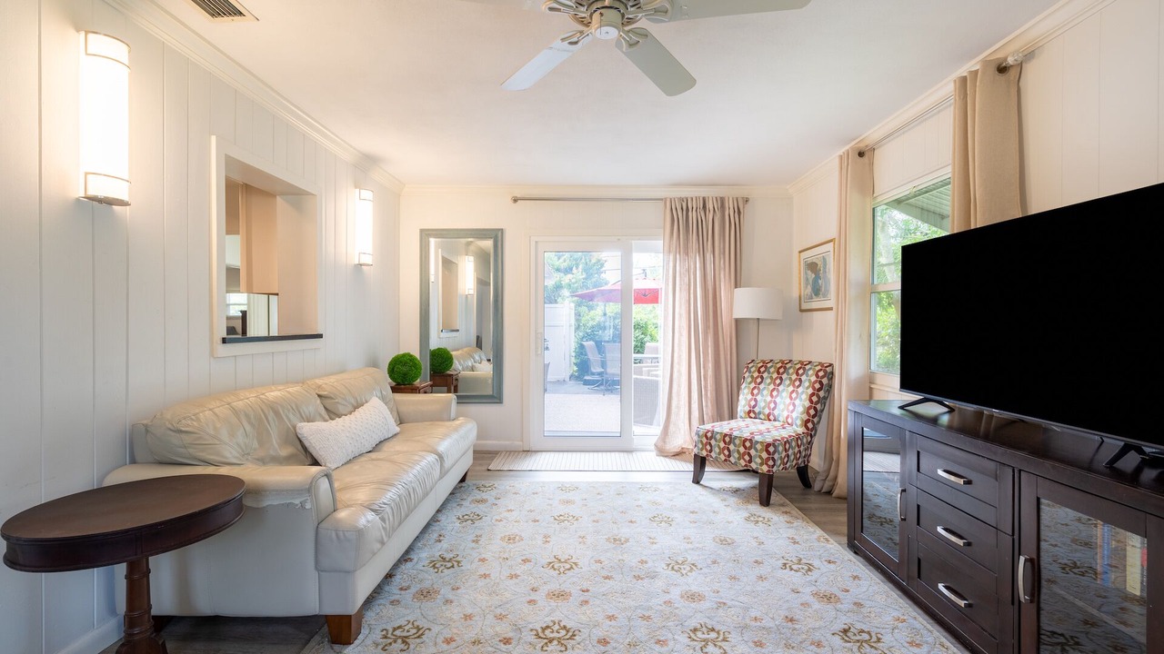 Photo of Livingroom in South Sarasota