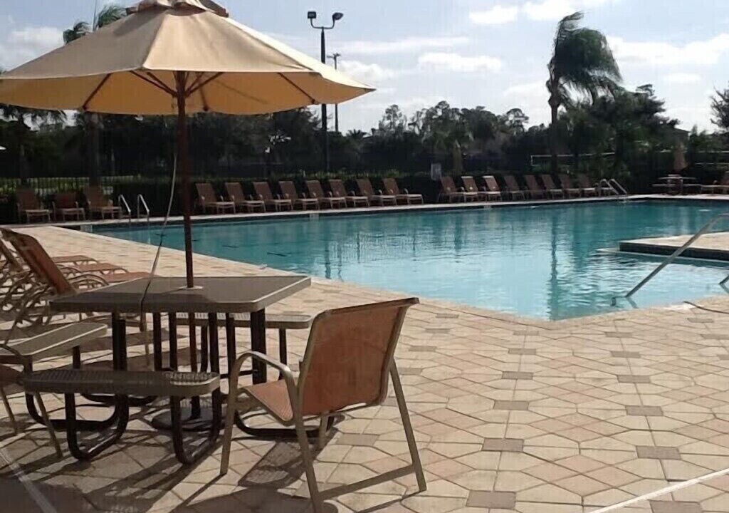 Photo of Outdoor in Stoneybrook